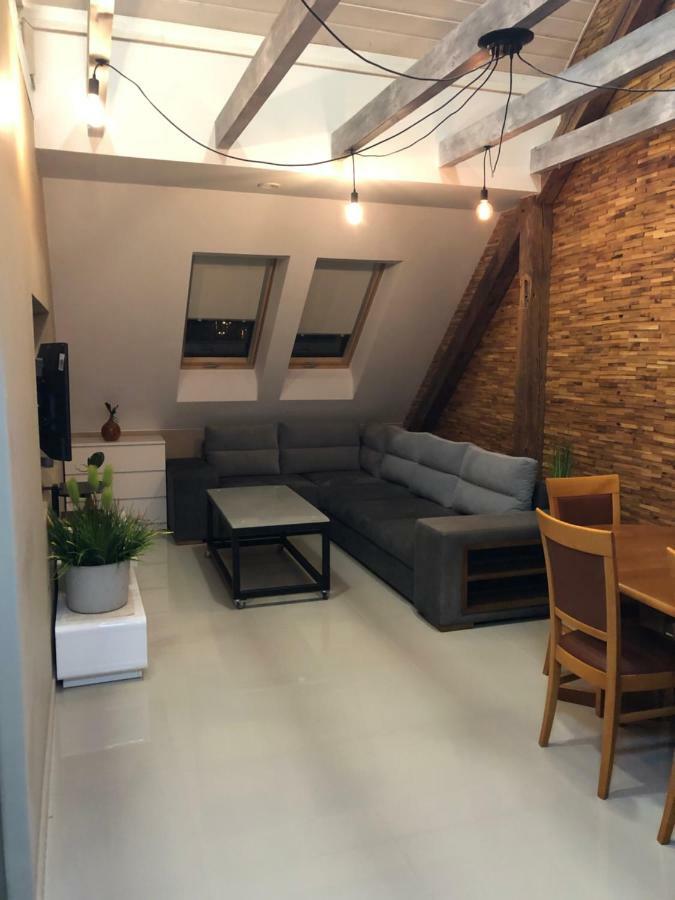 Apartament - Loft ปีวา ภายนอก รูปภาพ